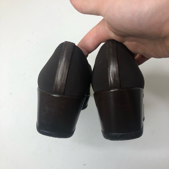 Stuart Weitzman loafer style dress shoes - Picture 7 of 8